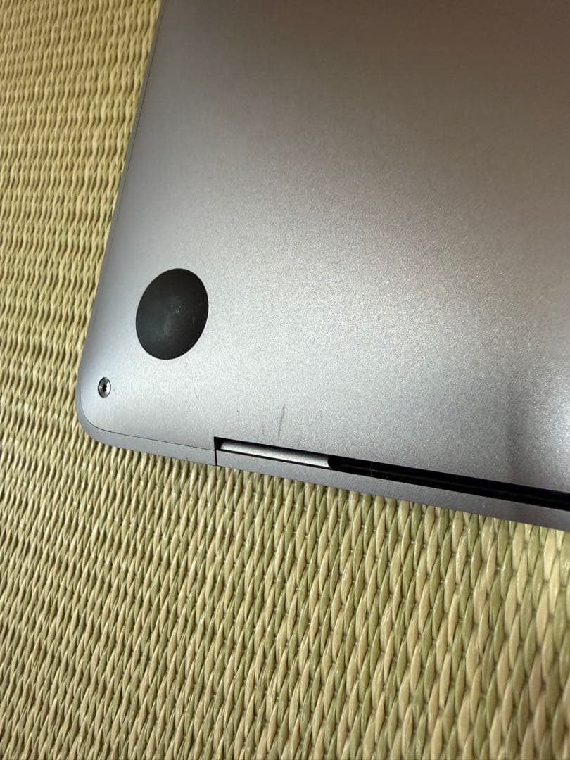 MacBook本体 MacBook Air M1 2020 13.3 8GB/256GB 95%