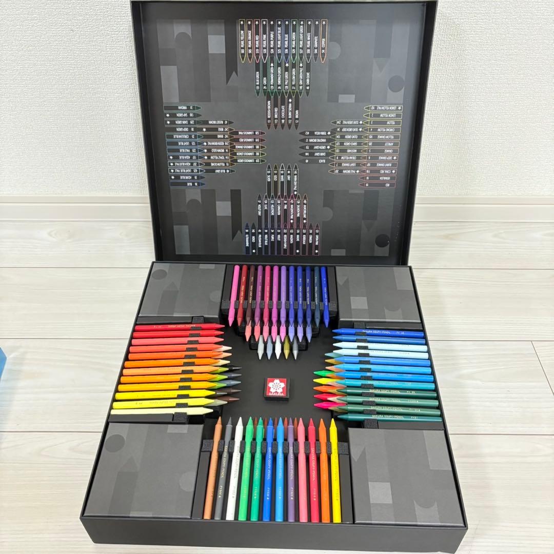 【限定・新品】クーピーペンシル１００色ブラックパッケージエディション