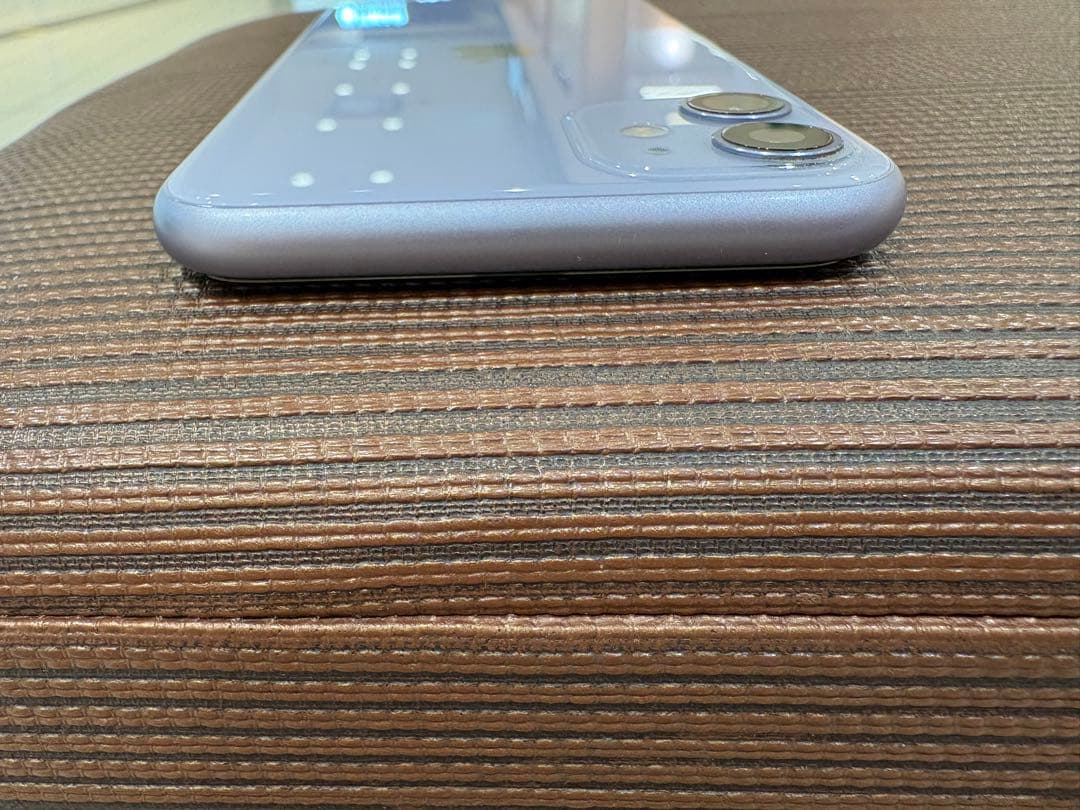 iPhone 11 パープル
