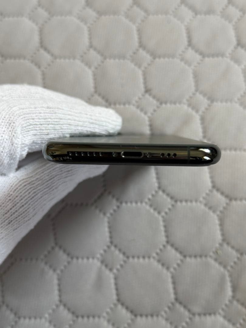 iPhone 11 Pro ミッドナイトグリーン　256GB