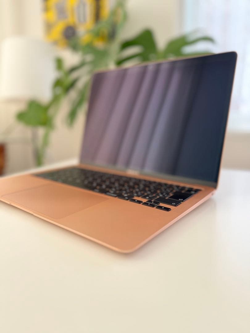 【お値下げしました】MacBook Air M1ローズゴールド 本体 充電器付き