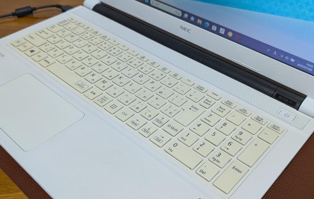 Win11 NS100F/3855U/8G/500G/DVD/WLAN/カメラ