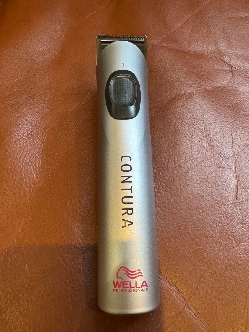Wella Contura バリカン 充電スタンド付き　HS62