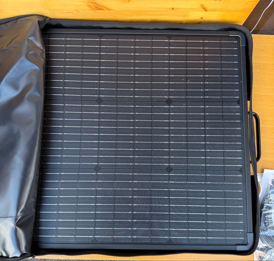未使用 LVYUAN リョクエン 折畳式 ソーラーパネル 100W
