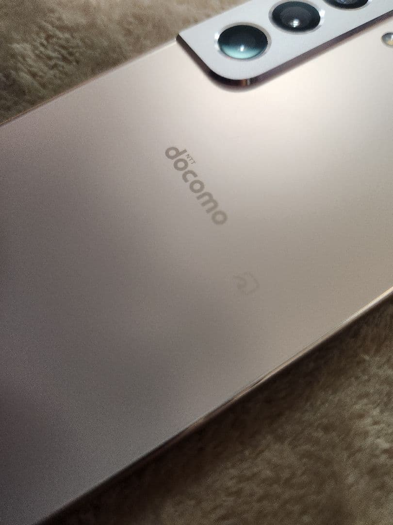 docomo Galaxy S22 ピンク