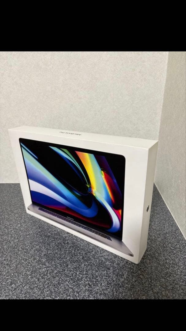 MacBook Pro 16GB i9 スペースグレー