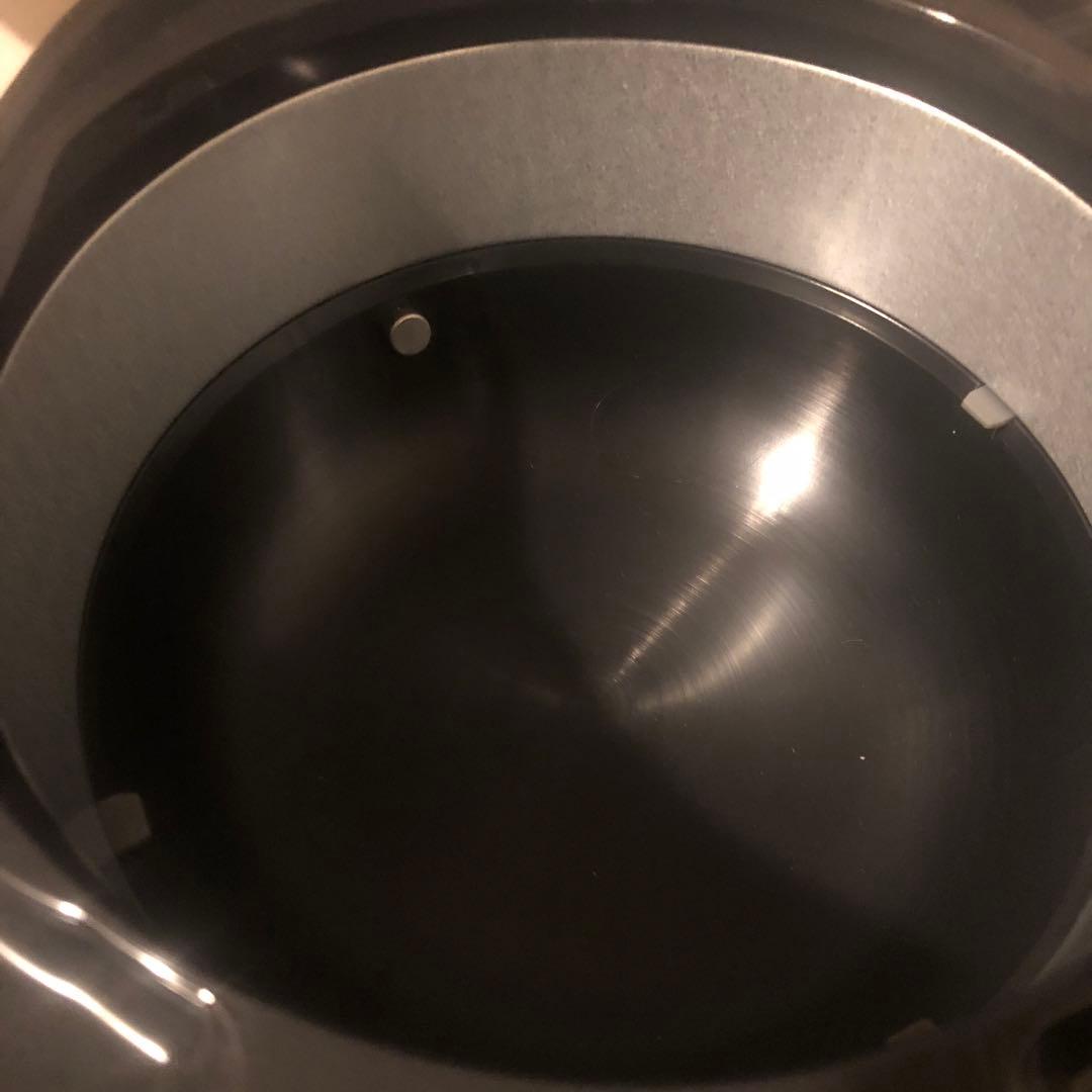 象印マホービン炊飯器 5.5合極め炊き IHタイプブラック NW-VE10-BA