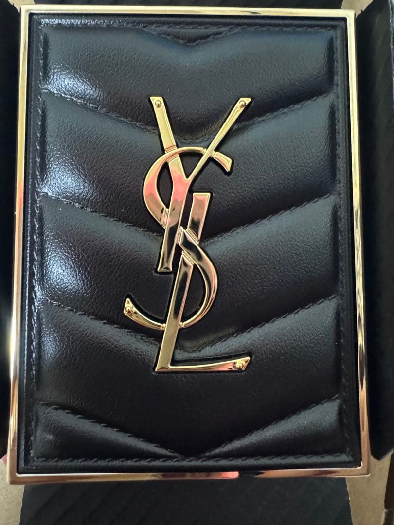 【新品未使用】YSL クチュール ミニクラッチ500 アイシャドウパレット