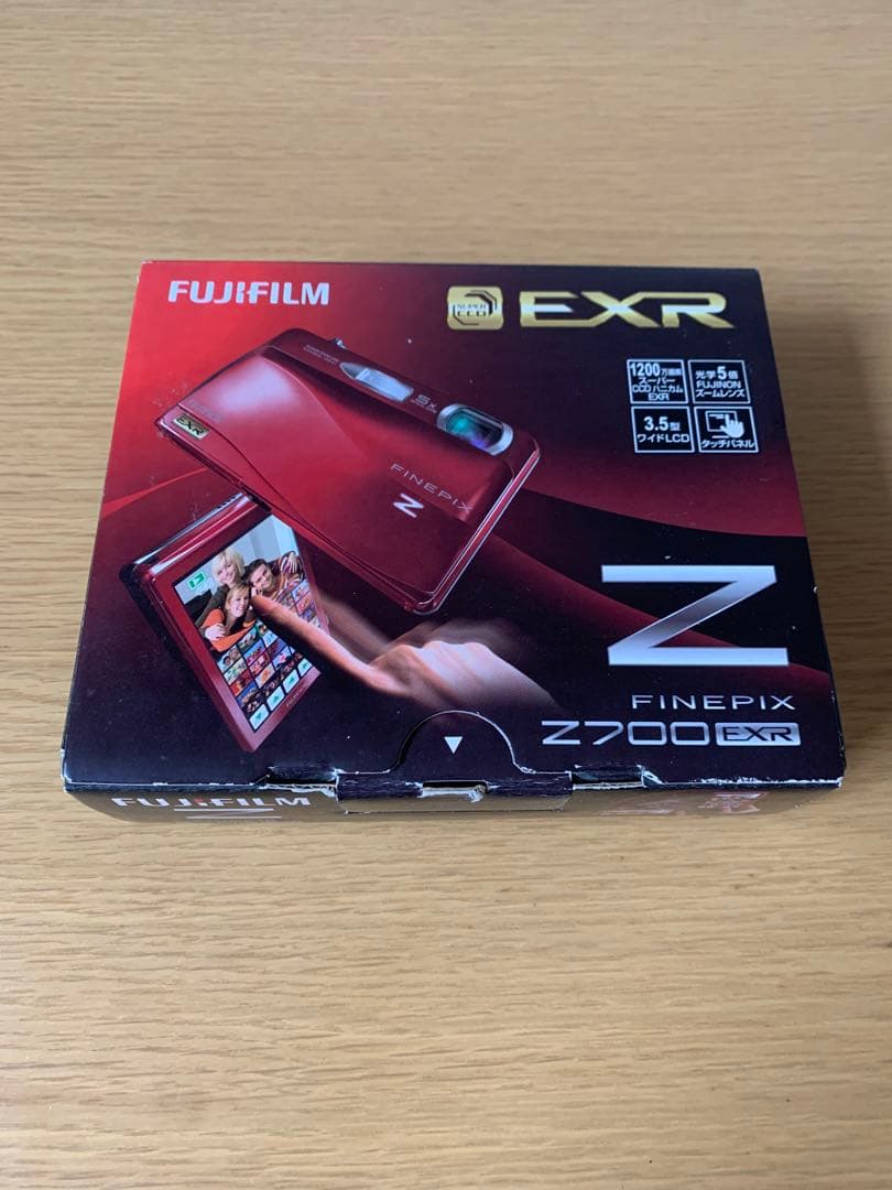 デジタルカメラ　FUJIFILM FINEPIX 2700 EXR 【箱付き】