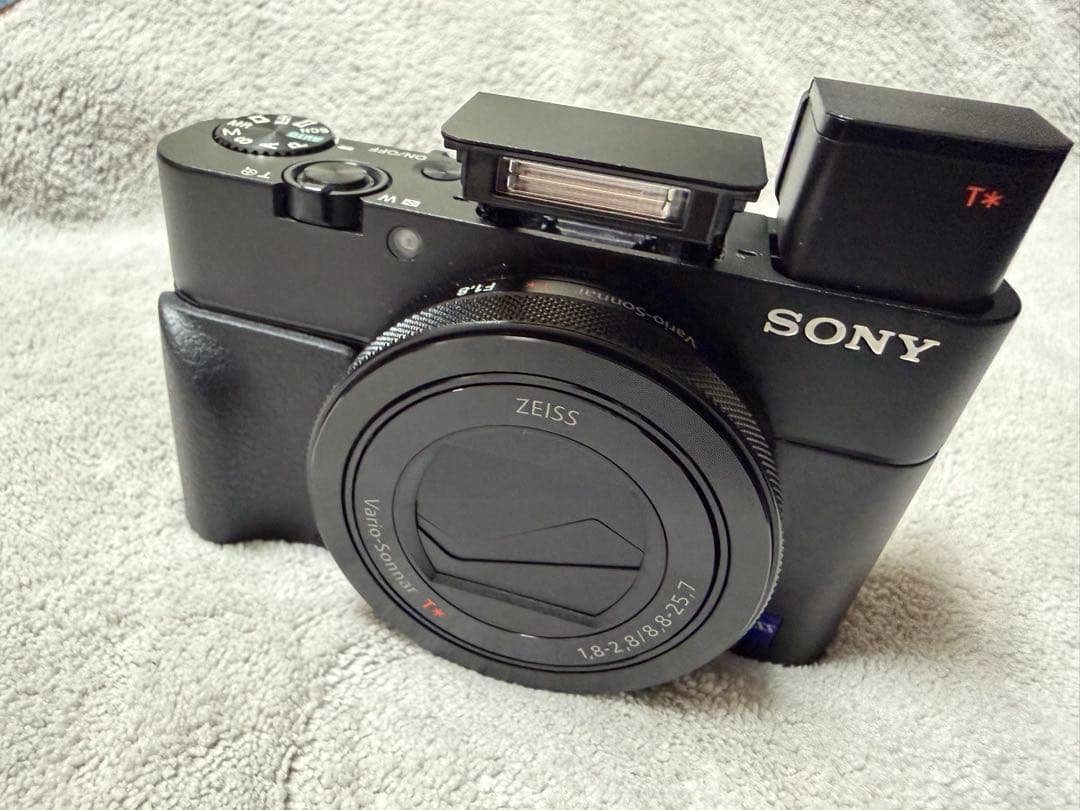 SONY RX100M5A コンパクトデジタルカメラ