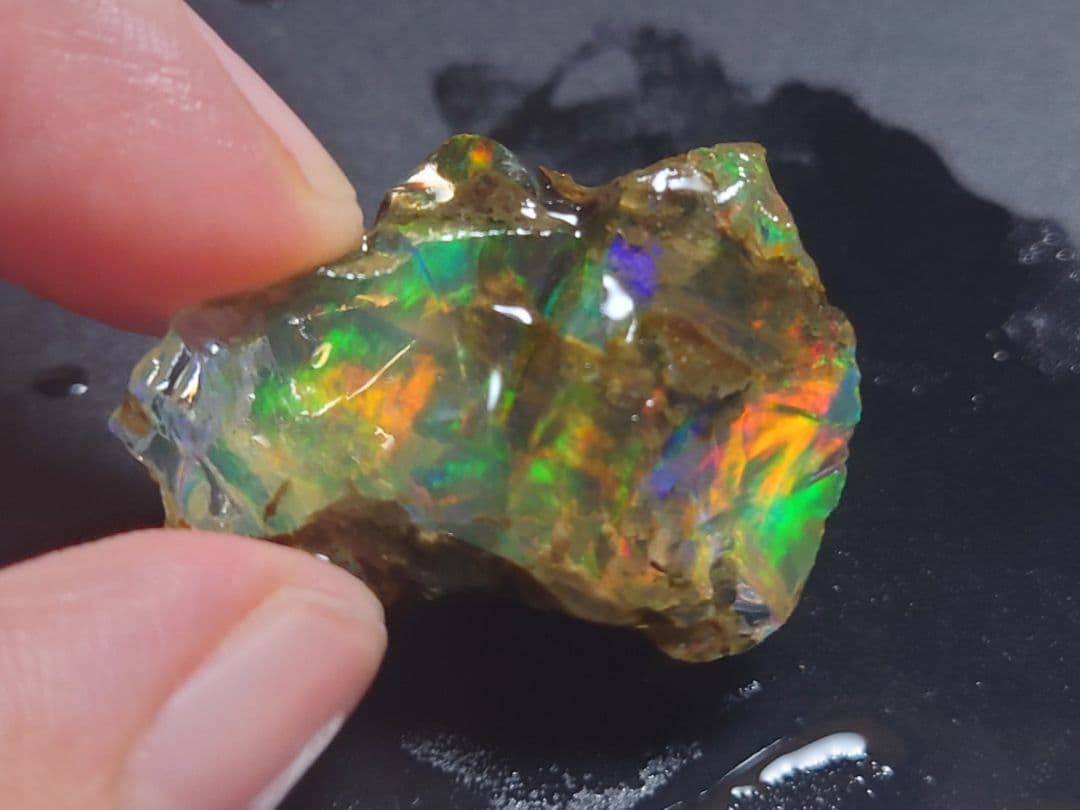 【30CT】エチオピア　オパール　鉱石　標本　遊色　クリア　虹色