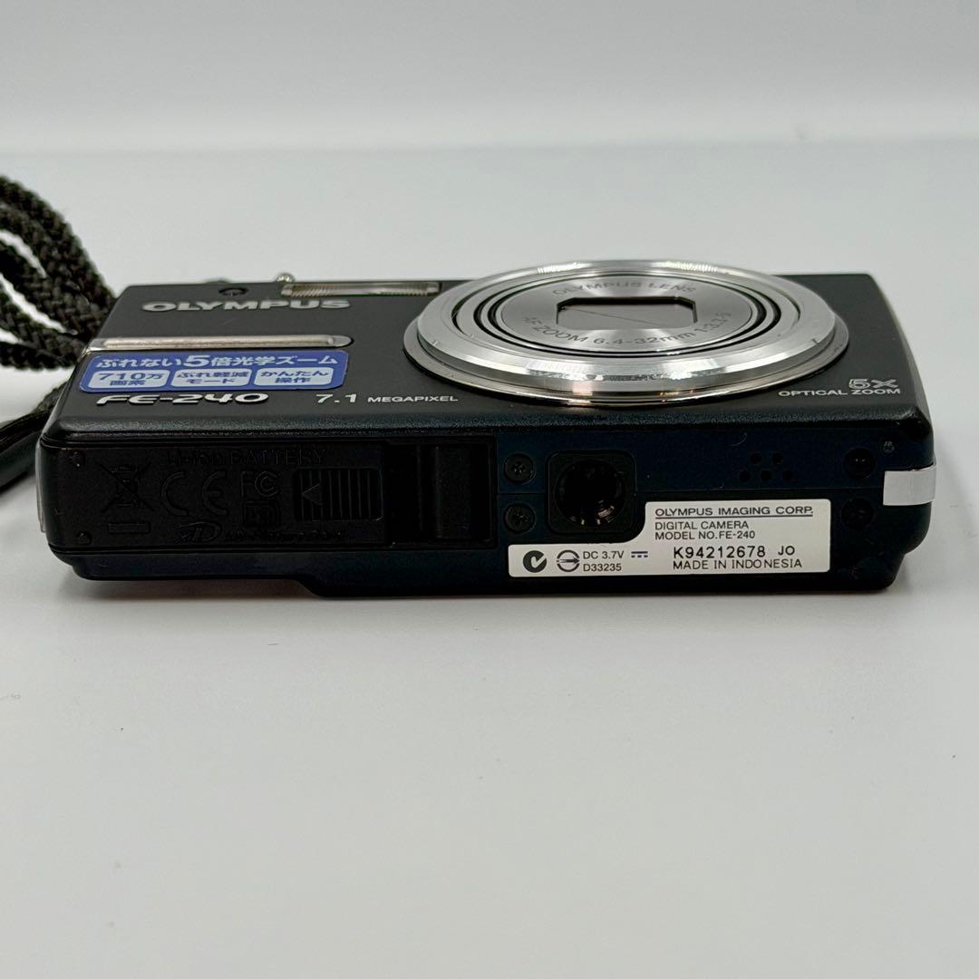 ✨美品✨オリンパス CAMEDIA FE-240 ブラック 充電器付き