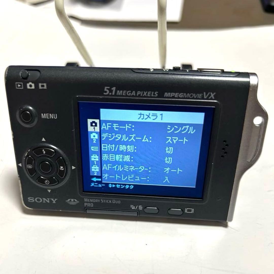 デジタルカメラ Sony Cyber-shot T7