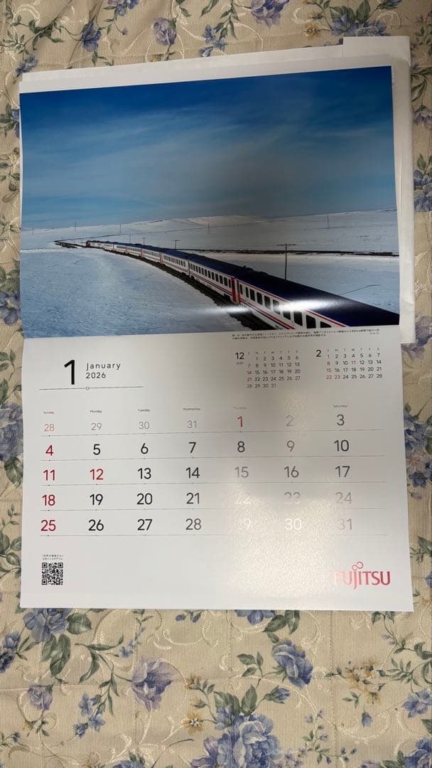 【2セット】FUJITSUカレンダー　世界の車窓から2026