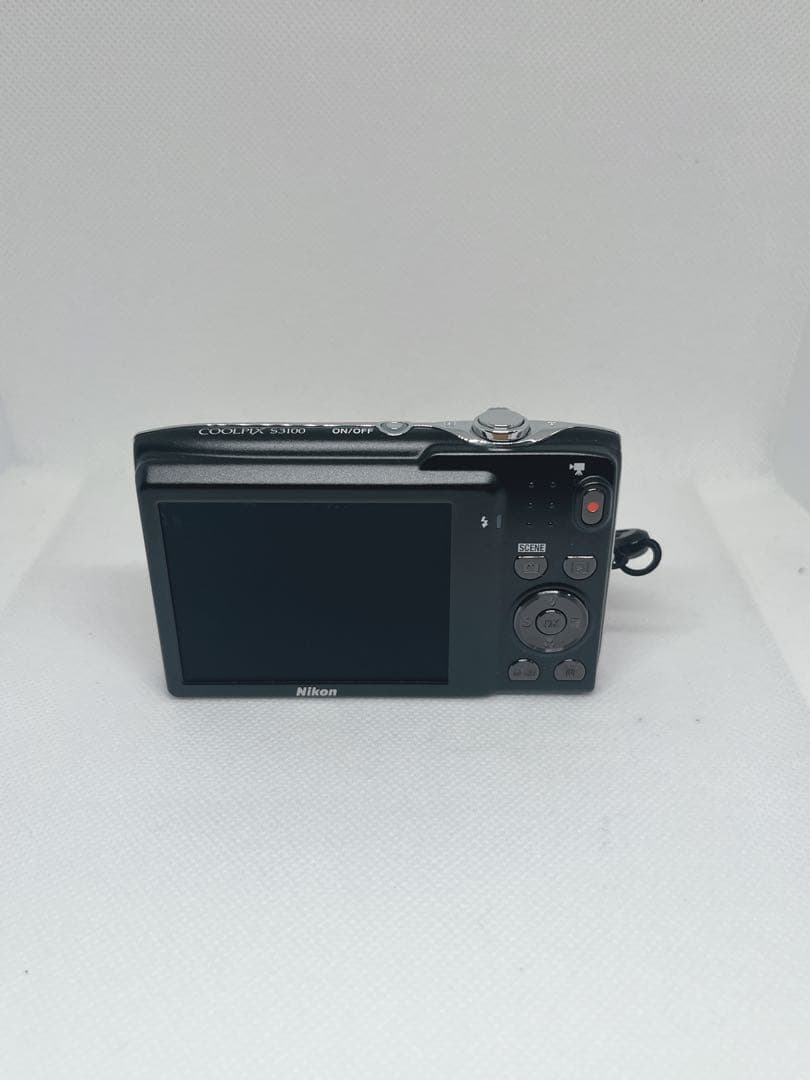 Nikon COOLPIX S3100 動作確認済み バッテリー・充電器付き