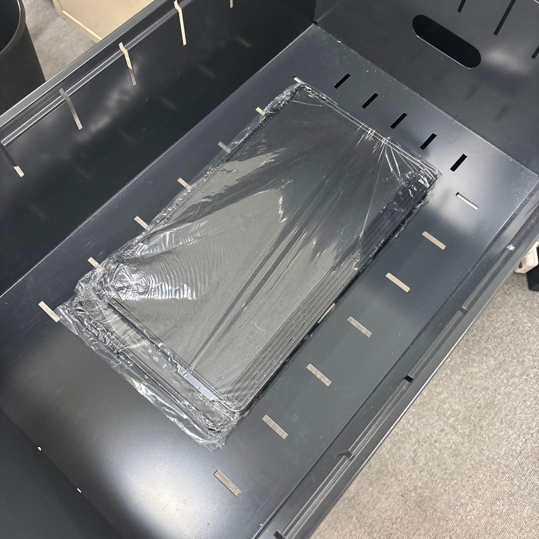 オフィス用　スチール製キャビネット