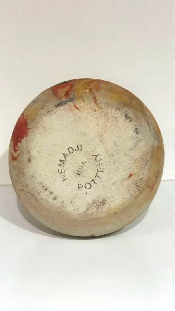アメリカ　NEMADGI POTTERY