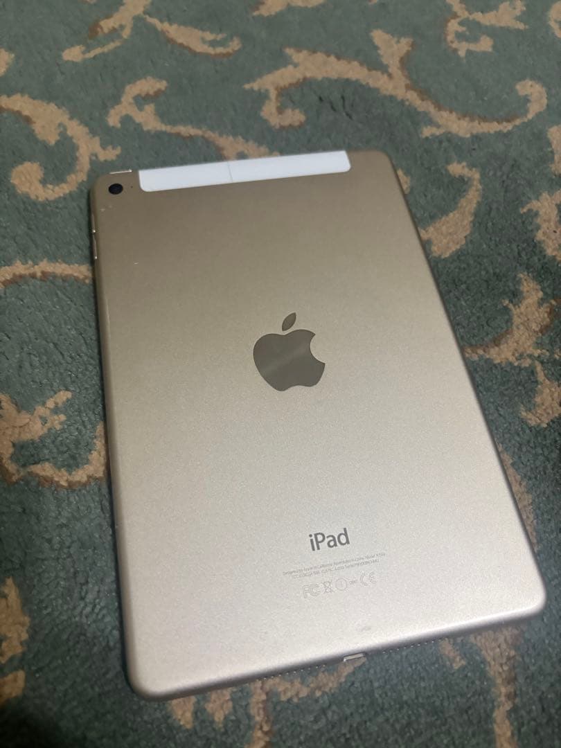 iPad mini ゴールド 7.9インチ 本体　128G