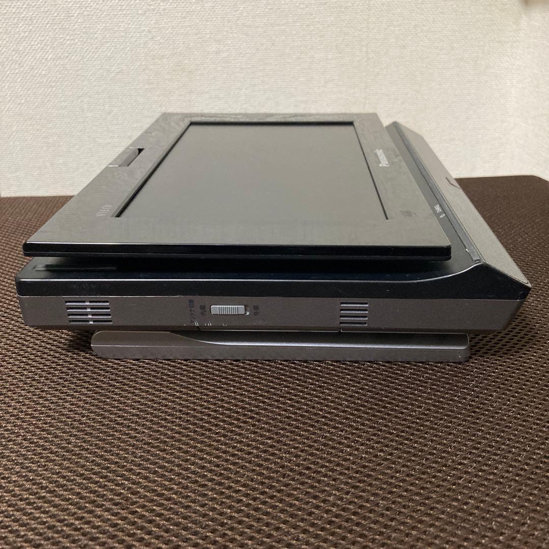 パナソニック　ポータブルブルーレイプレーヤー　DMP-BV100