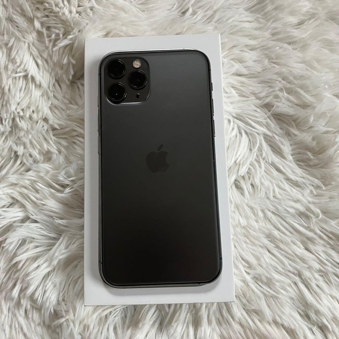 【早い者勝ち】iPhone 11 Pro 256GB 【すぐ発送】