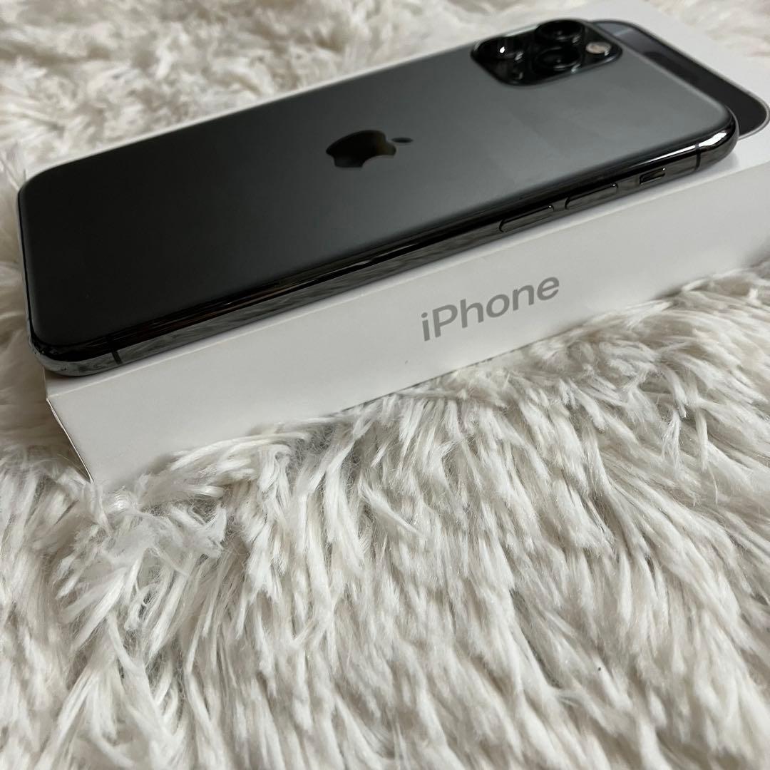 【早い者勝ち】iPhone 11 Pro 256GB 【すぐ発送】
