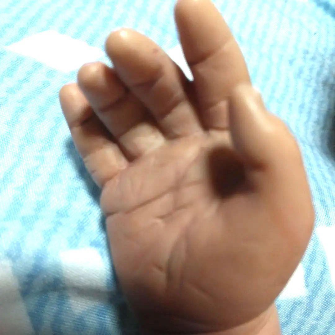 本気でお迎えの方のいいねで❗大きなあくびのお眠のリボーンドール