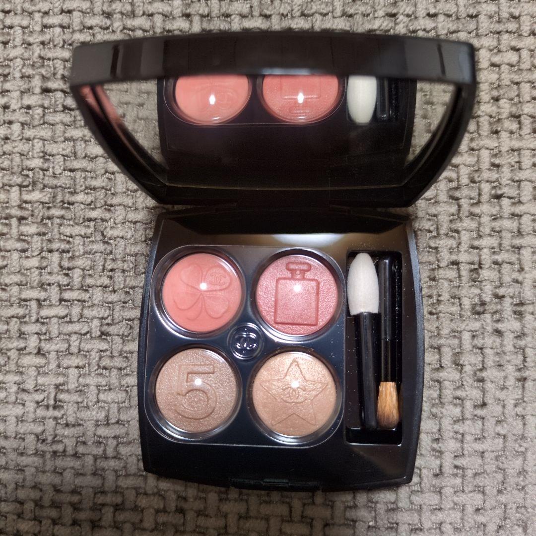 【CHANEL】OMBRES BOUTONS アイシャドウパレット✨新品✨