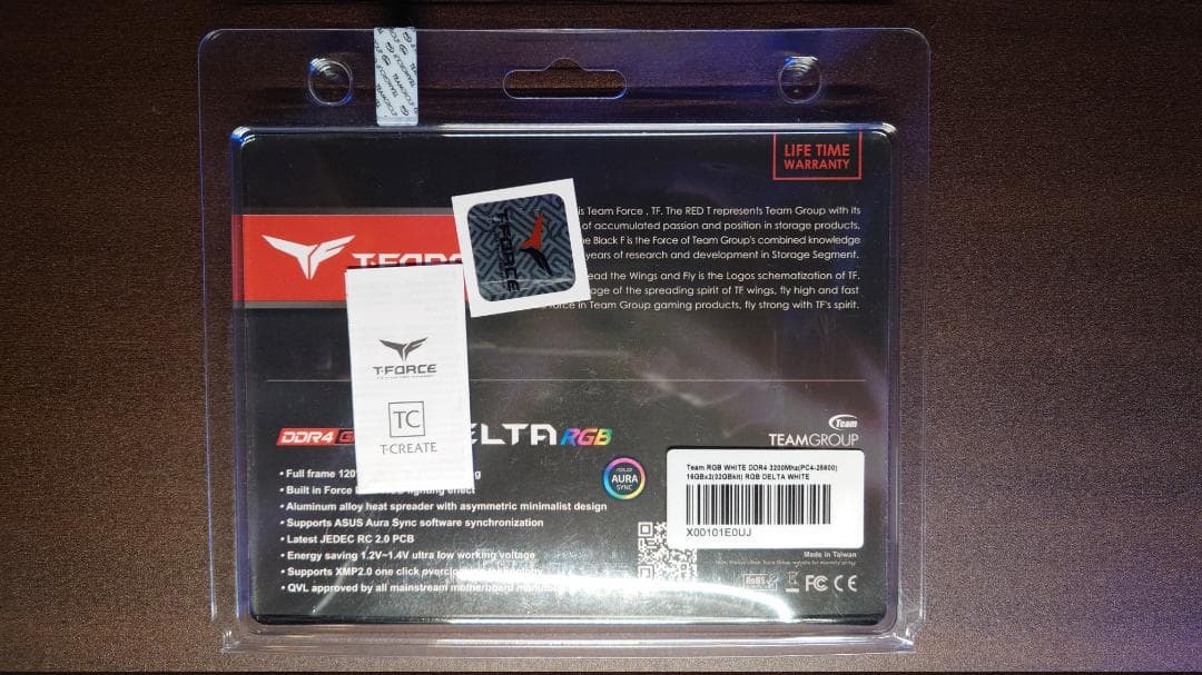 32GB メモリ Team RGB DELTA DDR4 (16GBx2枚)