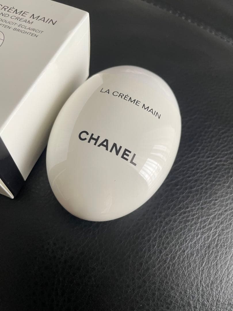 CHANEL LA CRÈME MAIN 50ml シャネル　ラクレームマン