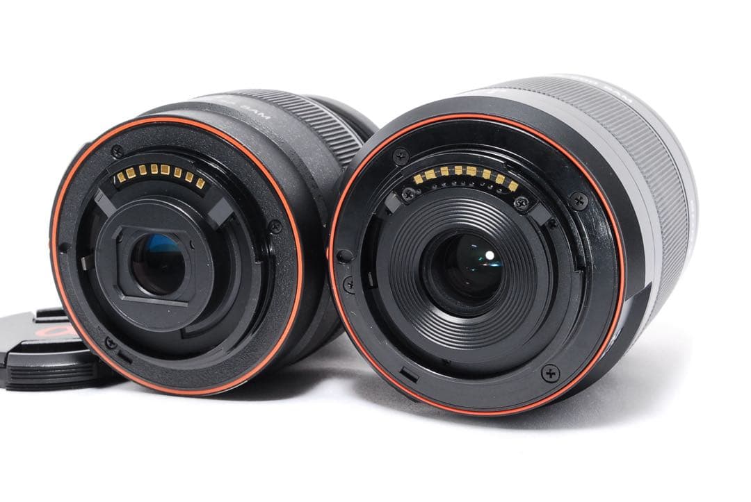 ショット数少なめ◆SONY α65◆元箱＆カメラバッグ付き◆一眼レフカメラ◆美品