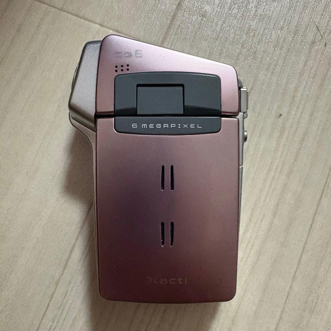 SANYO Xacti DMX-CG6 ピンク