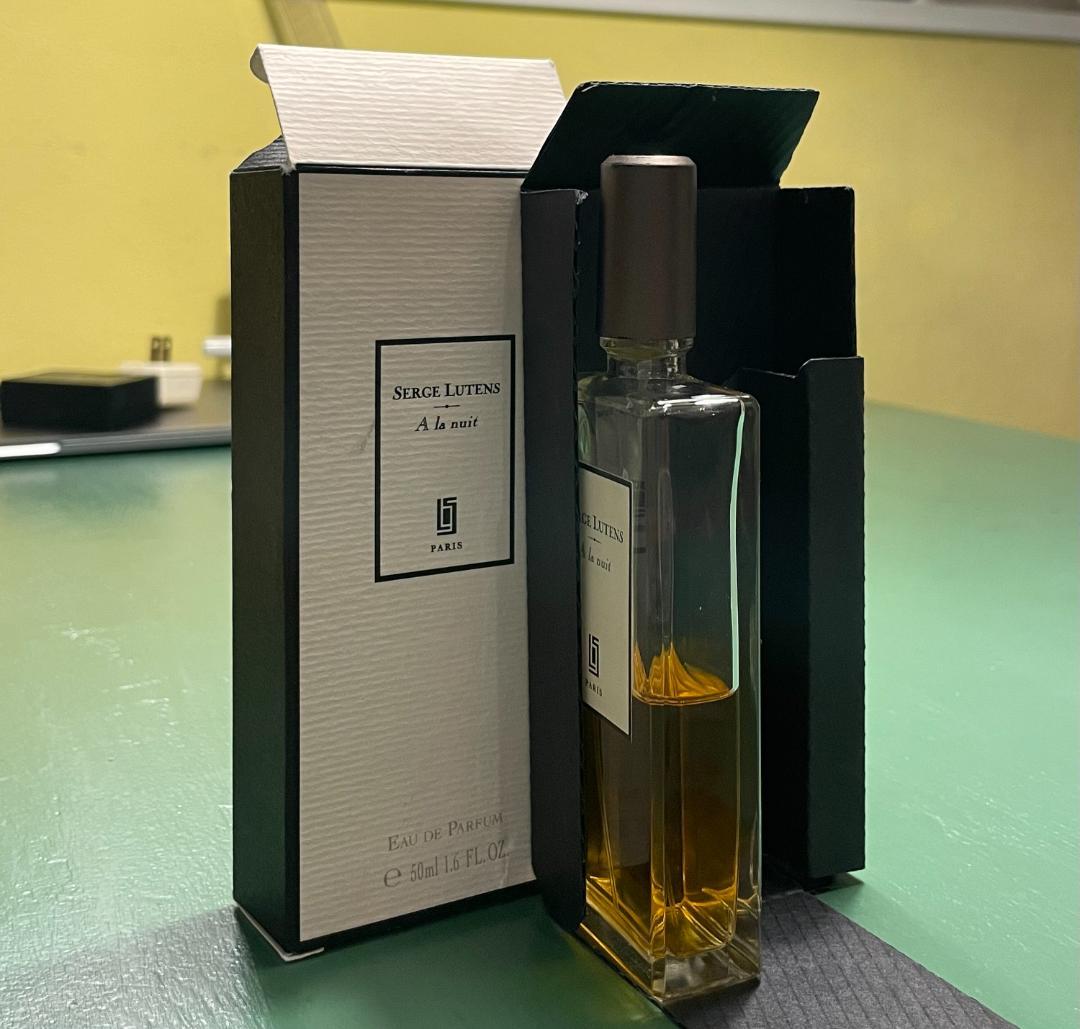 SERGE LUTENS A LA NUIT 香水　セルジュルタンス　アラニュイ