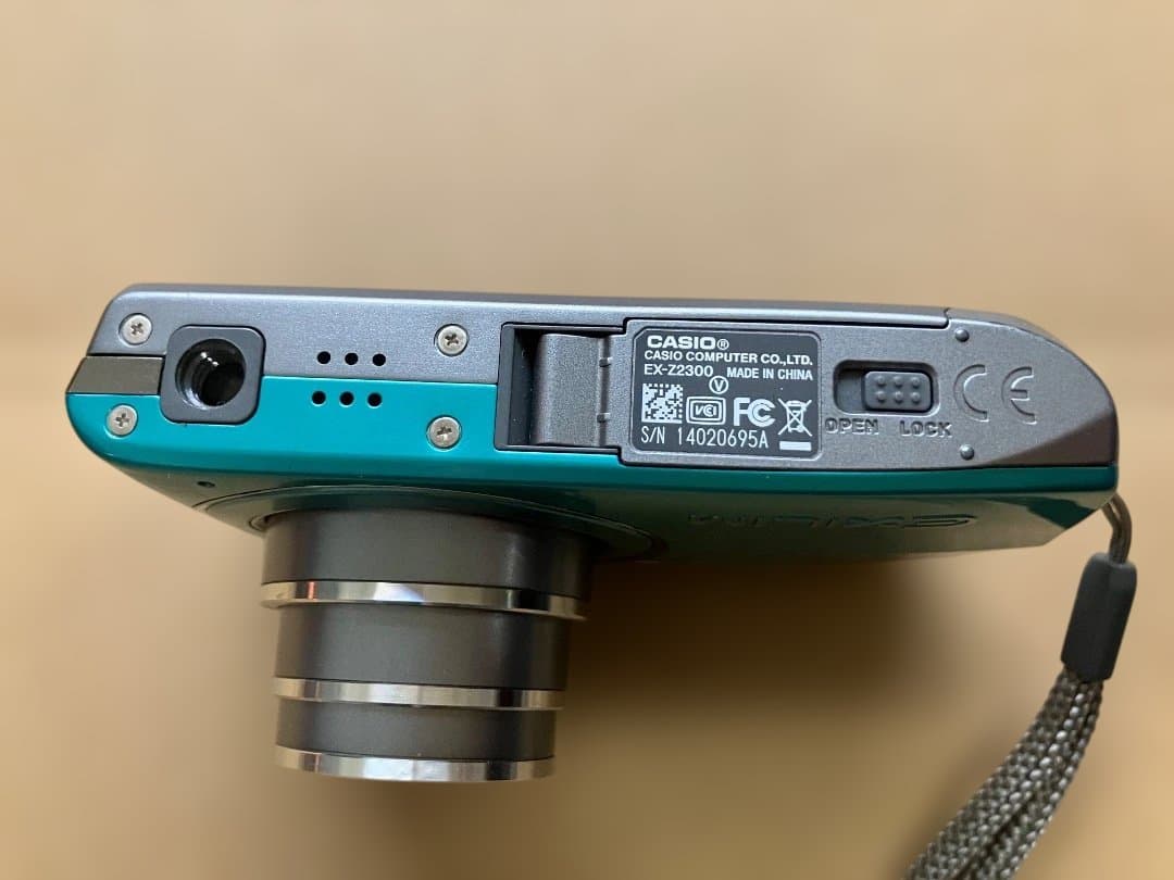 CASIO EXILIM EX—Z2300コンパクトデジタルカメラ グリーン