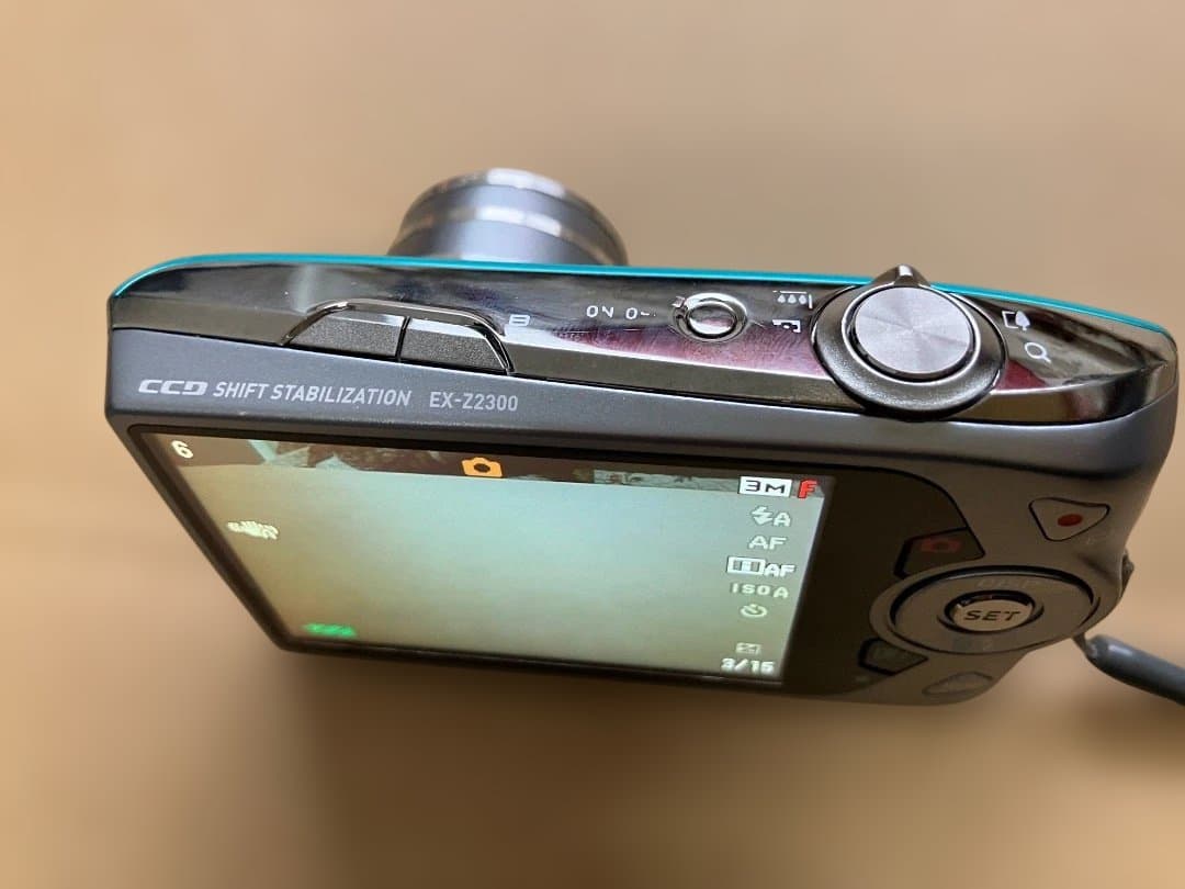 CASIO EXILIM EX—Z2300コンパクトデジタルカメラ グリーン