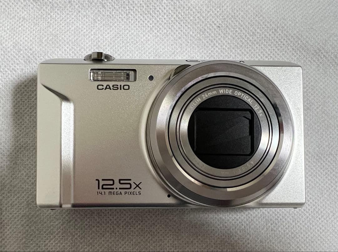 CASIO 12.5X デジタルカメラ 中古美品