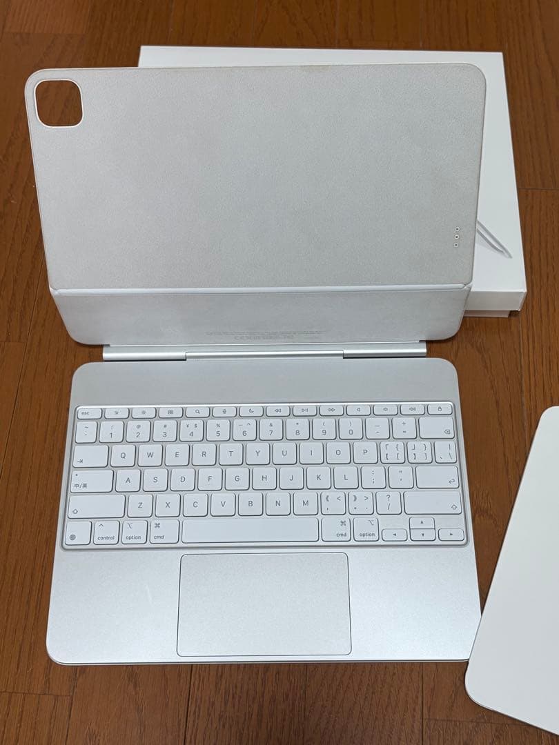 iPad Magic Keyboard ホワイト M4/M5 13インチ