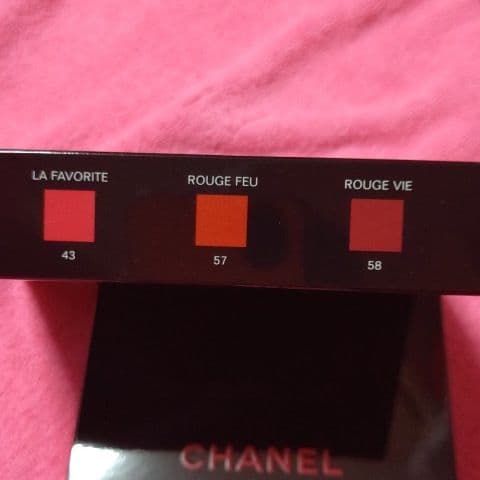 CHANEL 口紅