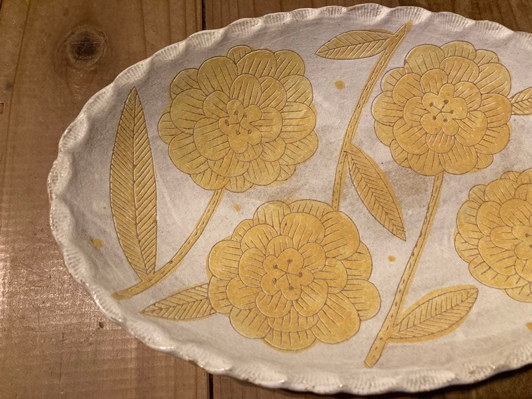 【未使用】鹿児島睦さん 手描き 楕円皿 花