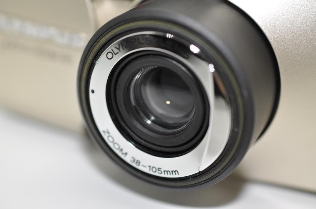 完動品　OLYMPUS ZOOM 105 コンパクト フィルムカメラ