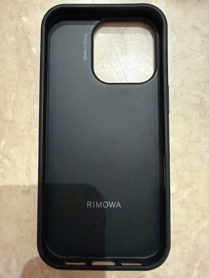 RIMOWA iPhone 16 pro ケース ダークグリーン
