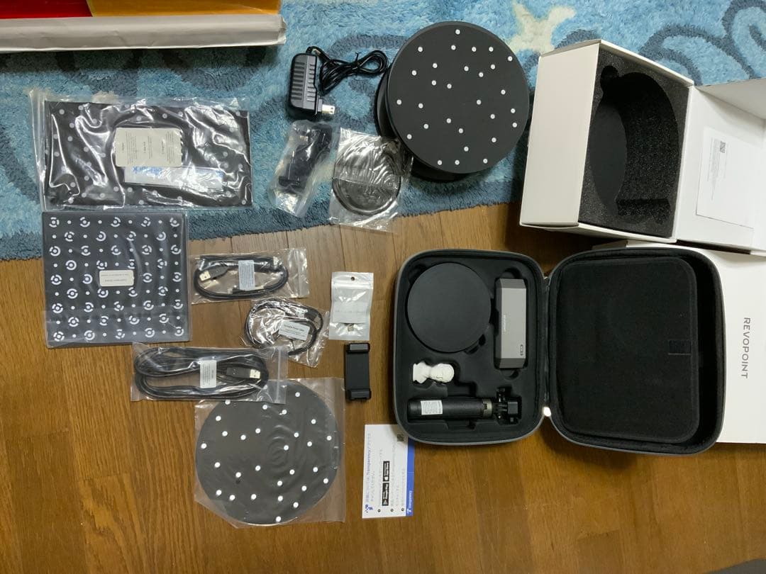 REVOPoint MINI 2 3Dスキャナーとターンテーブルセット