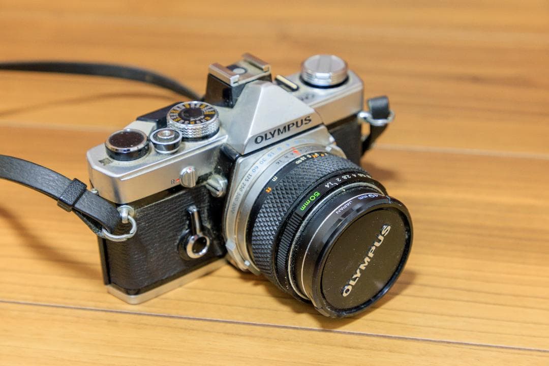 OLYMPUS OM-1 50mmレンズ付き　オリンパス フィルムカメラ