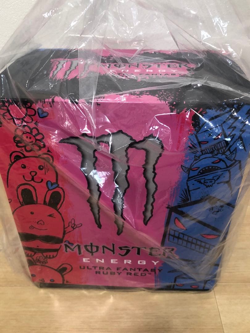モンスターエナジー　ウルトラファンタジー　ルビーレッド　2本組　限定品　非売品？