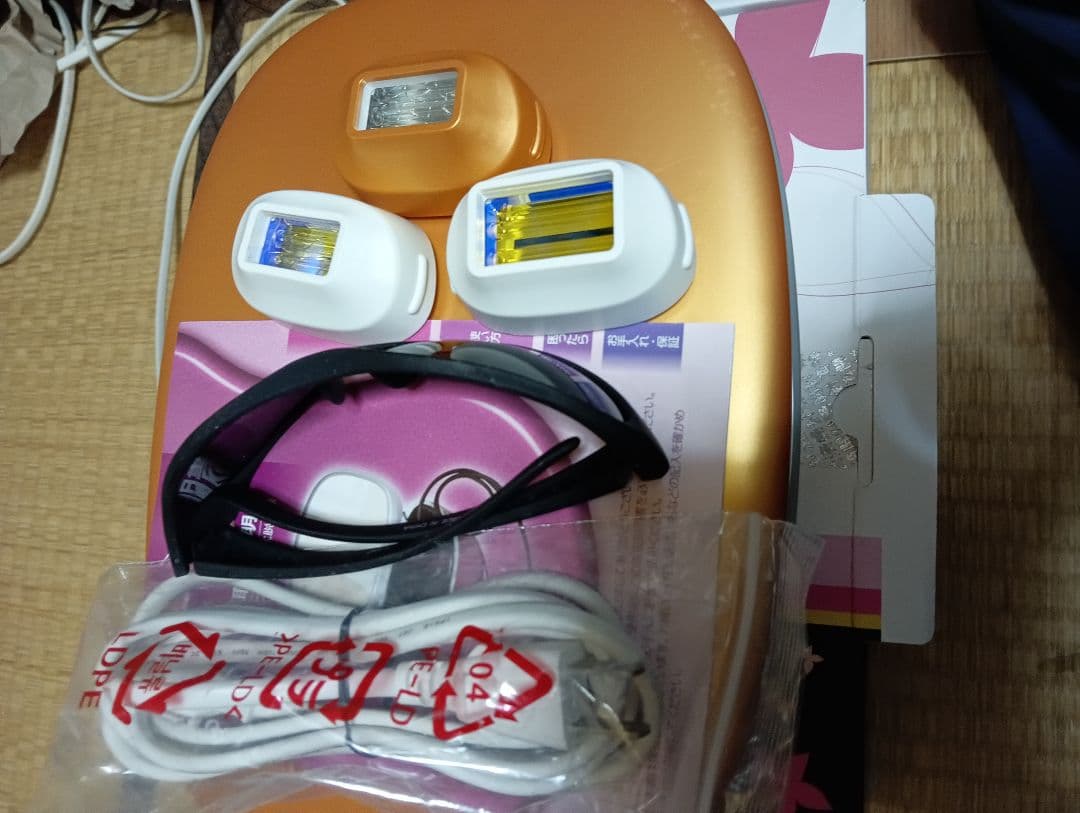 ケノン脱毛★美品★未使用カートリッジ付き　 美顔 メンズにも