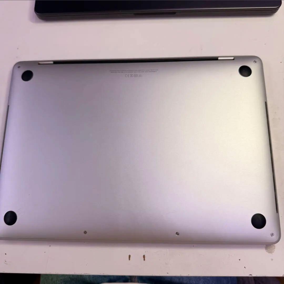 Apple MacBookPro 2020モデル　16GB/512GB
