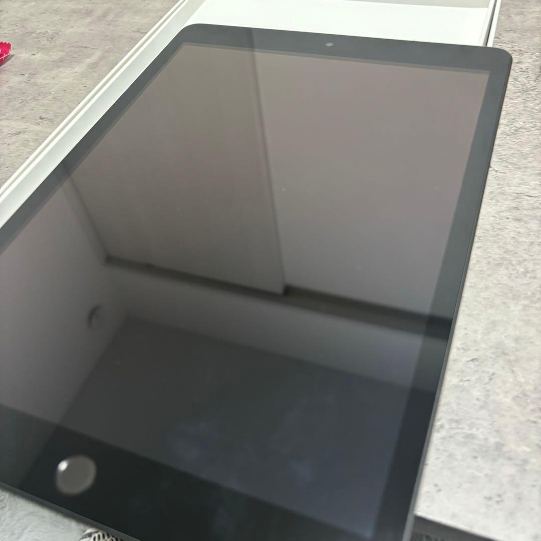 iPad 第9世代 64GB 本体　美品