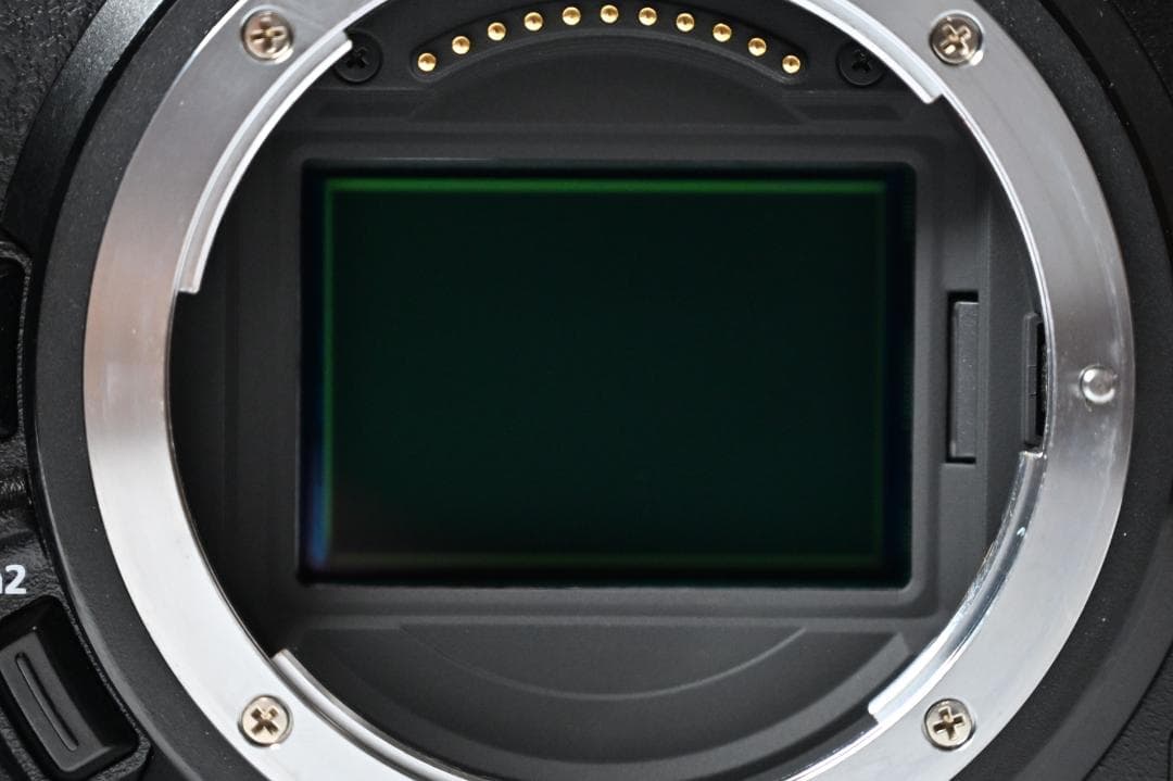 Nikon Z5 【シャッター数2万5千回】