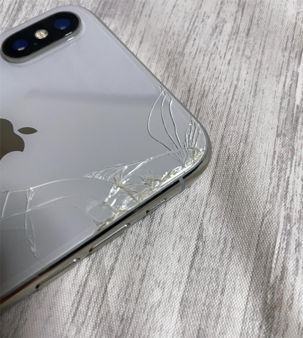 iPhoneX 64GB シルバー 本体のみ 背面割れ
