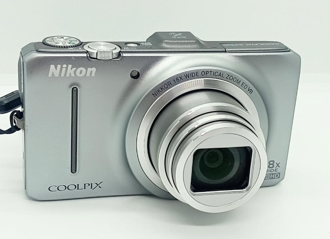 Nikon COOLPIX S9300 Silver16.0MP18x充電器付き