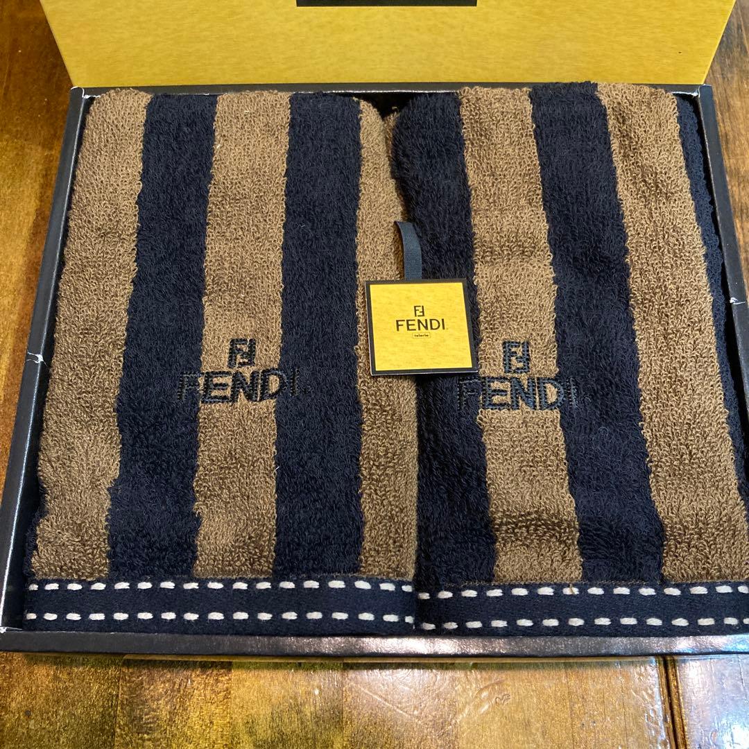 FENDI フェイスタオル 2枚セット ブラウン・ネイビー
